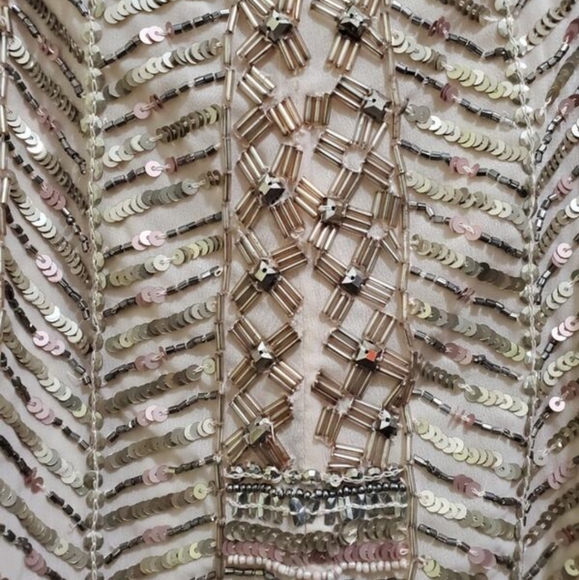 🆕 CLUB MONACO  - HAND EMBROIDERY JEWELRY SKIRT - Picture 2 of 9